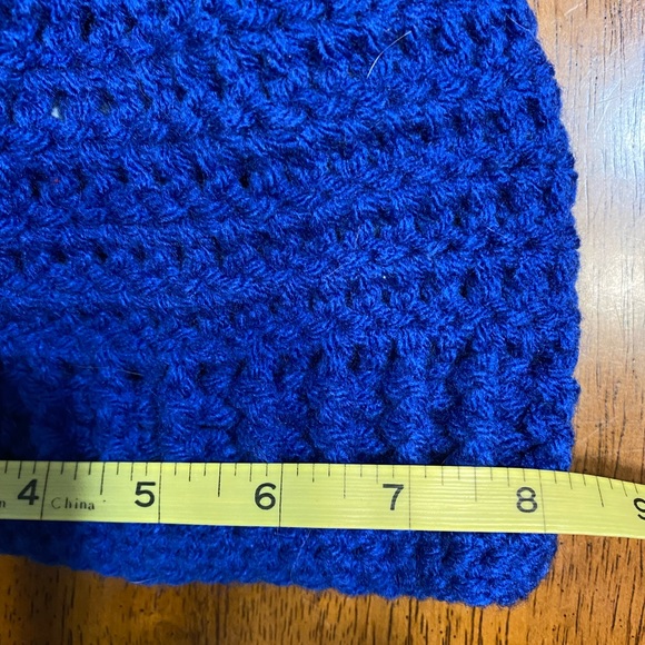 Home made crocheted hat, with ponytail hole. - Picture 9 of 9